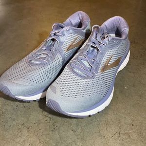 Brooks Adrenaline GTS 20